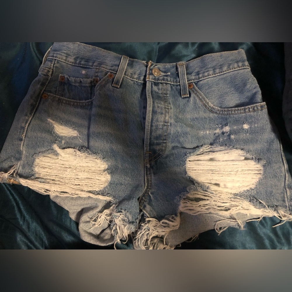 501 Levi’s Jeans Shorts Size 28 Waist